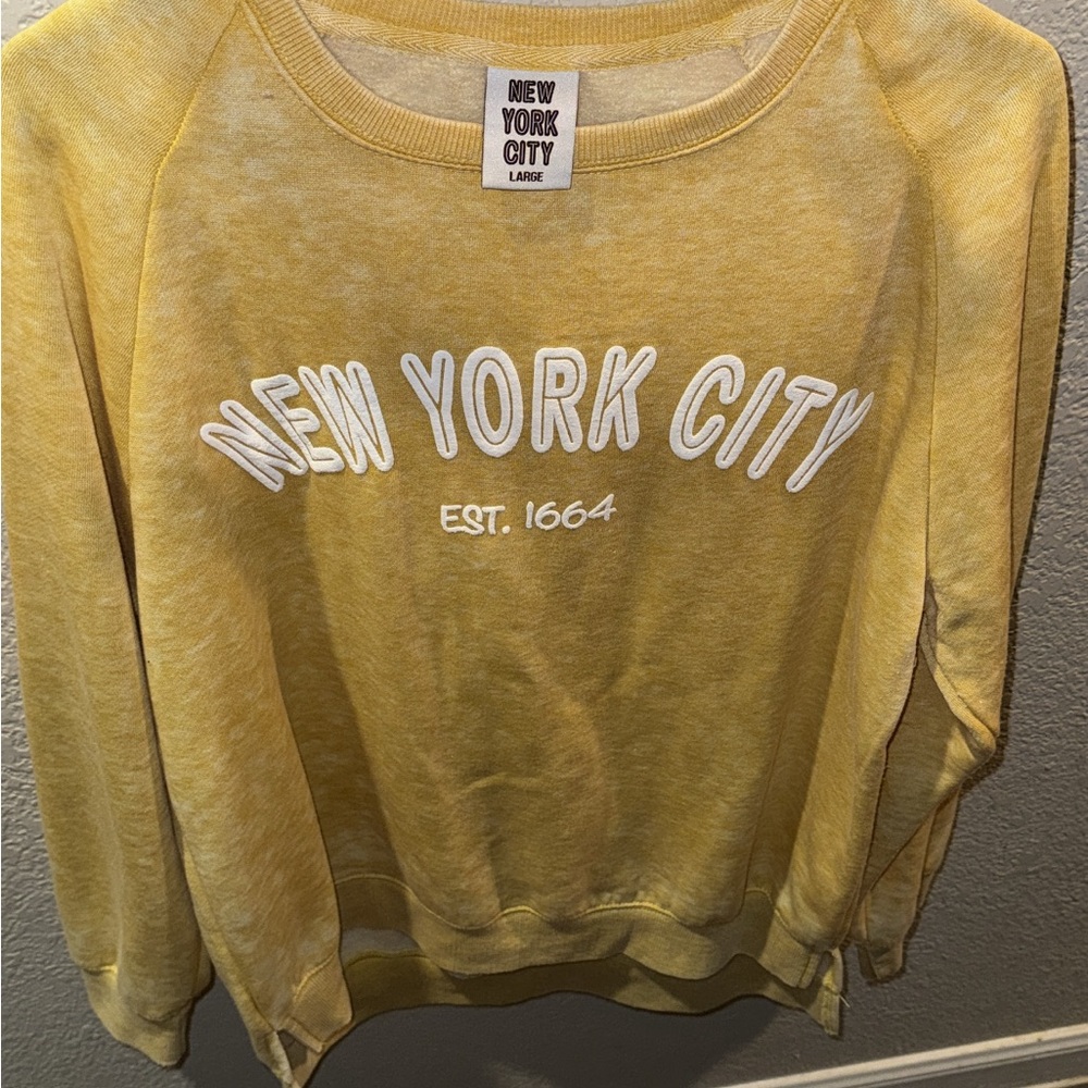 Nyc pullover